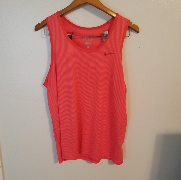 Nike dri fit tank top M - Picture 3 of 7